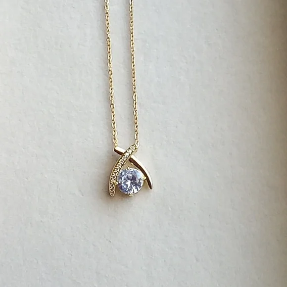 New Elegant Gold Necklace with Clear Stone - Picture 2 of 4